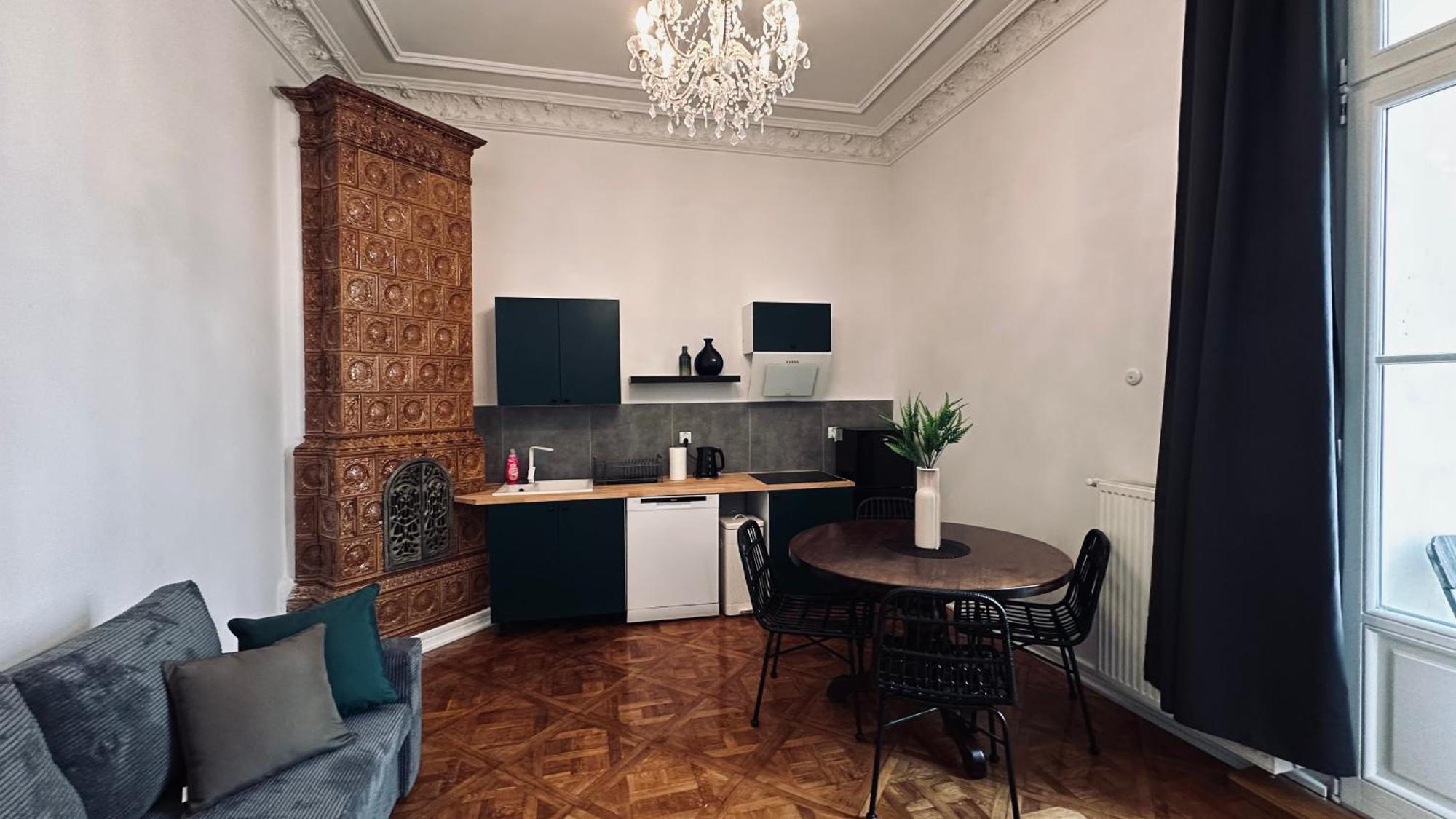 Apartment Kamienica Srodmiescie 18b *